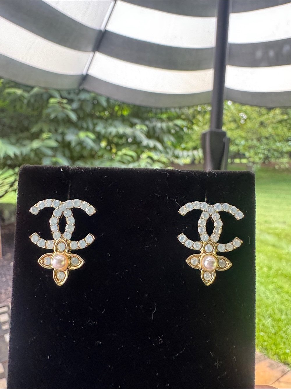 Earrings Gold Tone Crystal Drop Earrings in Light Blue and Pearl